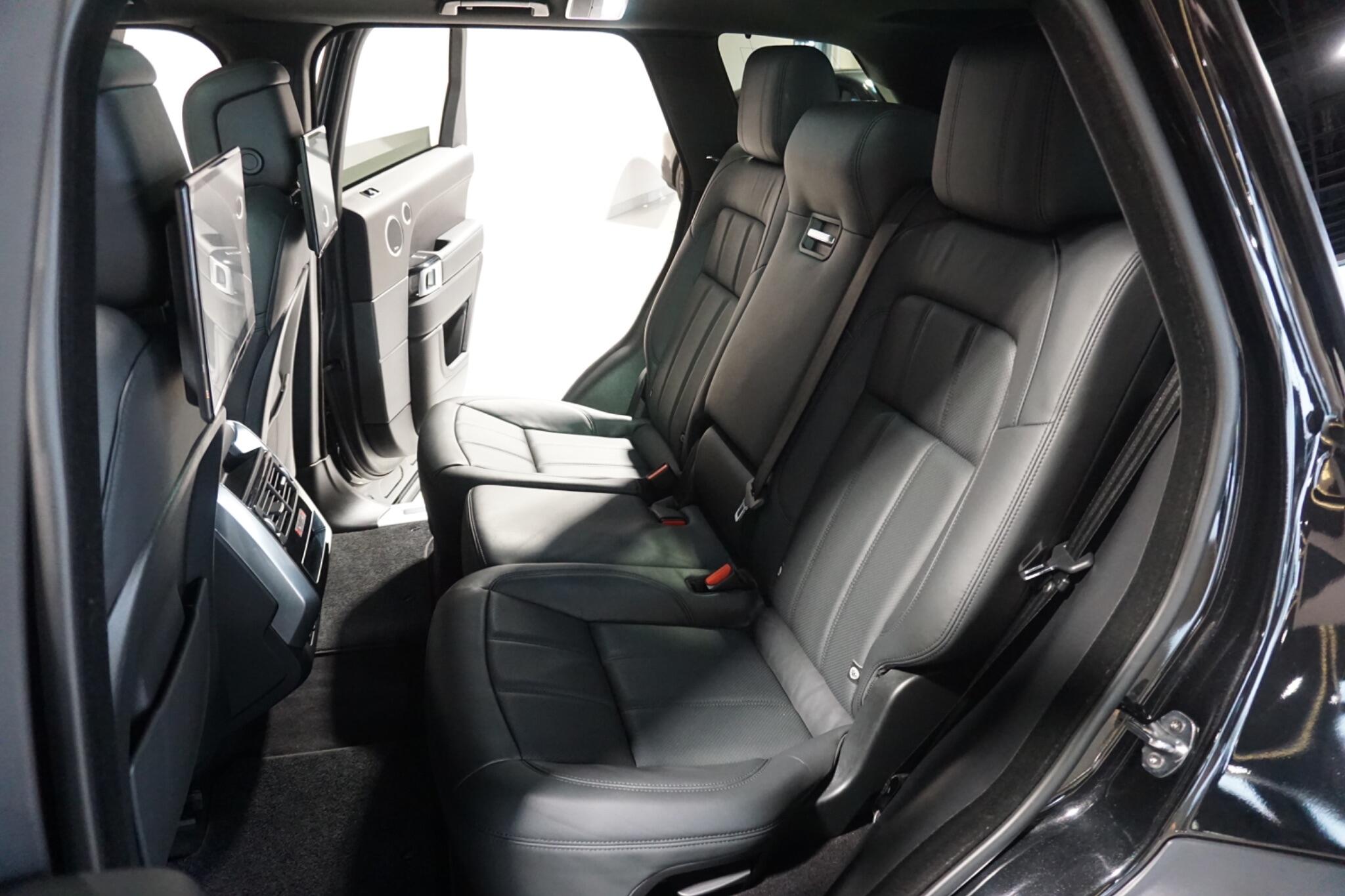 Land Rover Range Rover Sport 2.0 P400e 13.1kWh HSE Dynamic Black SUV 5dr Petrol Plug-in Hybrid Auto 4WD Euro 6 (s/s) (404 ps)